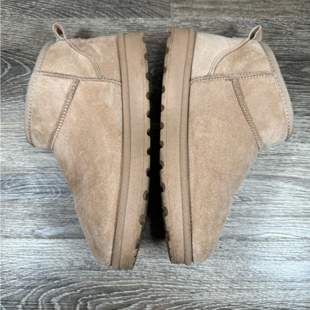 Boots Women's 6‎ Tan Faux Fur Lined Flat Booties Neutral Minimalist Cozycore